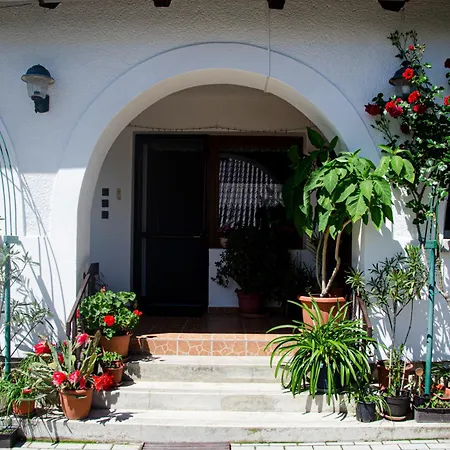 Gasthof Banoporta Köveskál