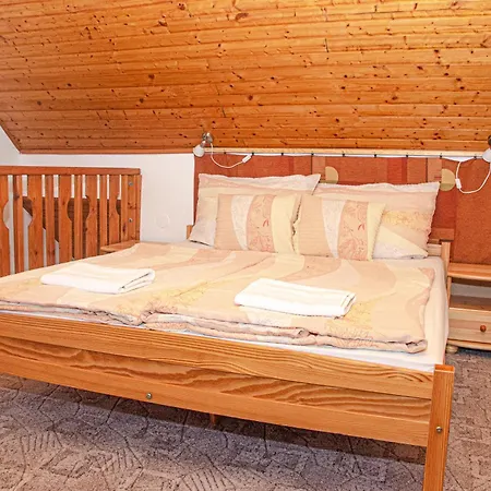 Banoporta 4* Köveskál