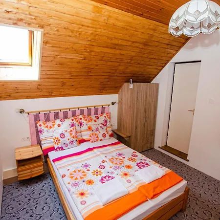 Banoporta Gasthof Köveskál