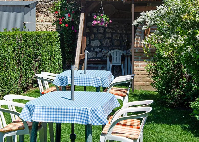 Banoporta Guest house 4*