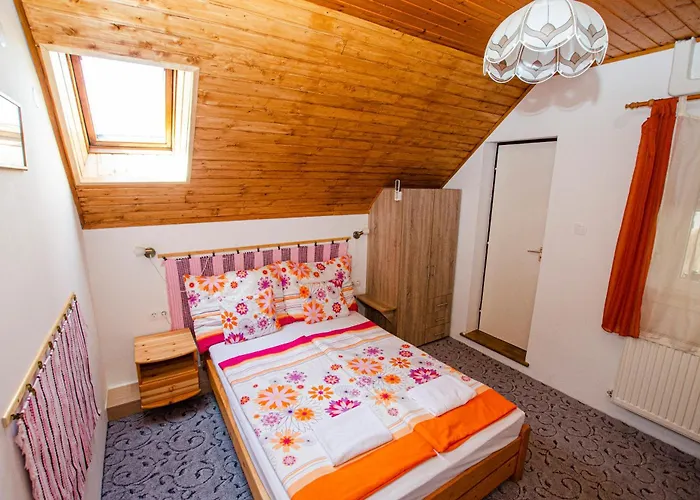 Banoporta Guest house Koveskal