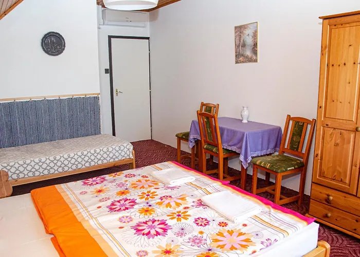 Guest house Banoporta Koveskal